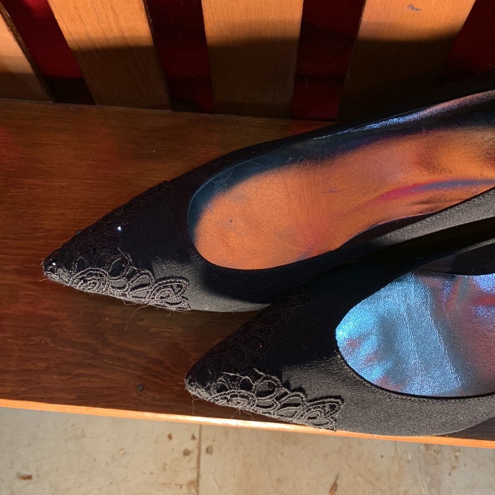 Festive black pumps
